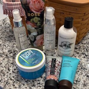 Assorted Skincare and Haircare Set -NEW